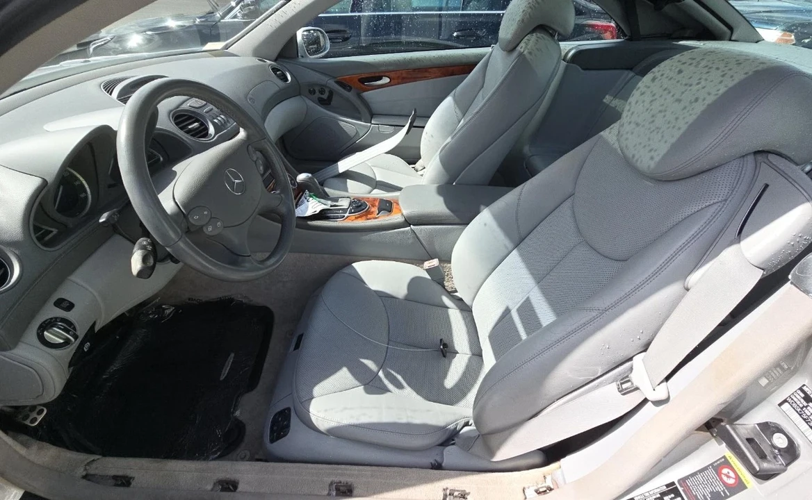 2003 Mercedes-Benz R230 SL-Class - Image 6 of 9