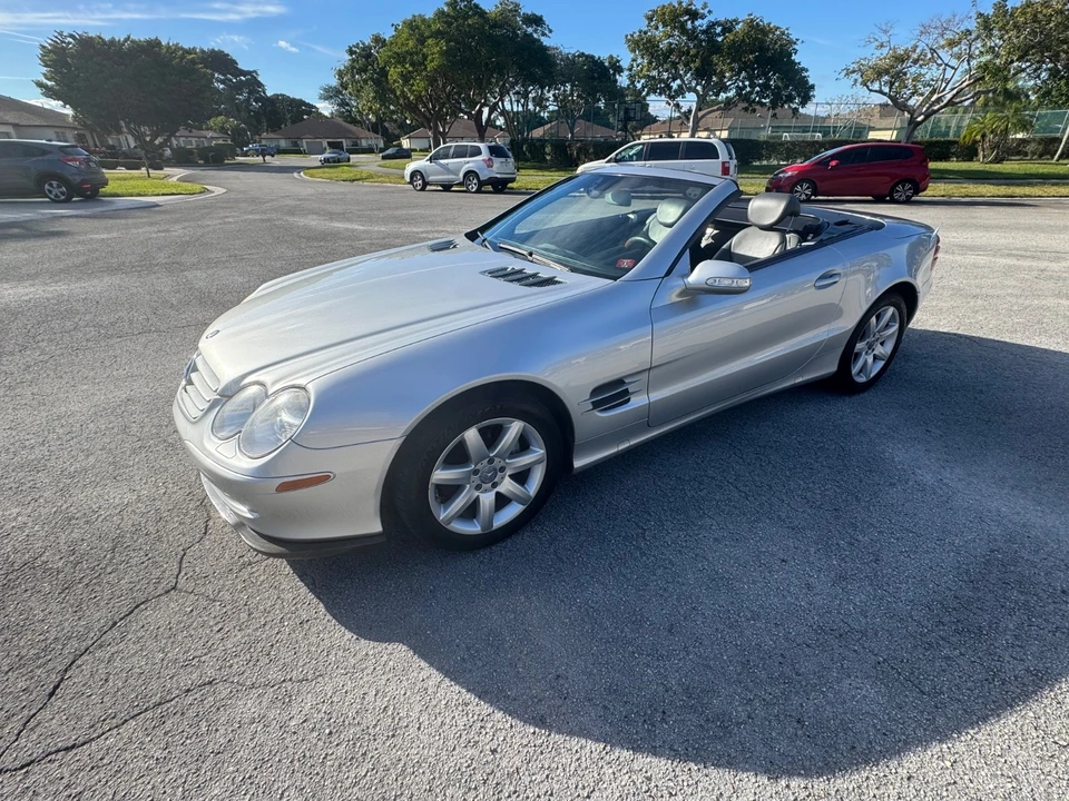 2003 Mercedes-Benz R230 SL-Class - Image 2 of 18