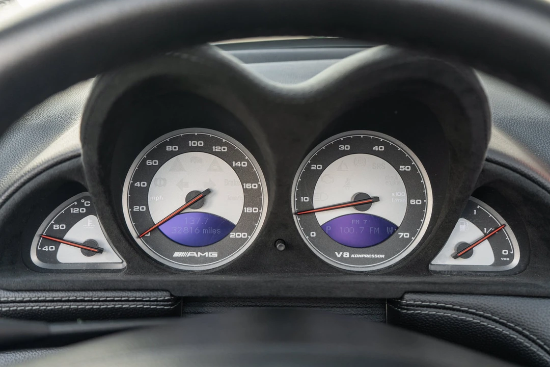 2003 Mercedes-Benz R230 SL 55 & SL 63 & SL 65 AMG - Image 14 of 31