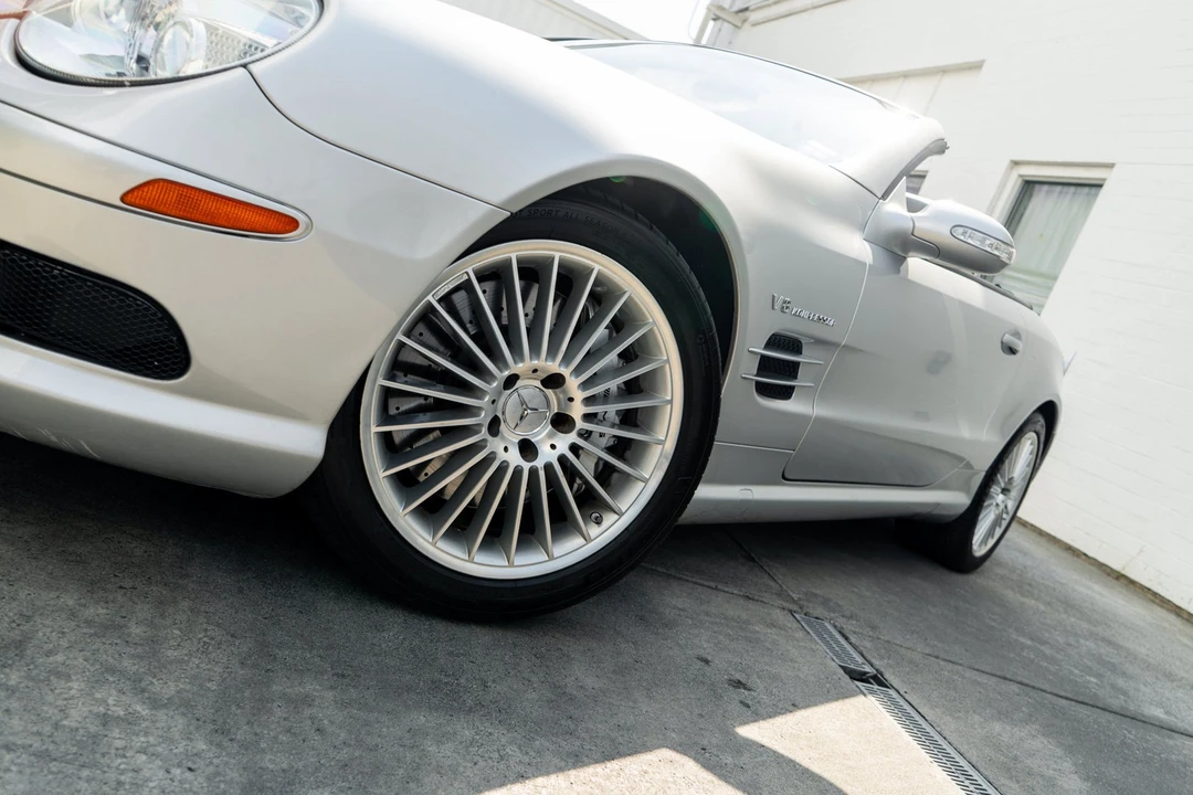 2003 Mercedes-Benz R230 SL 55 & SL 63 & SL 65 AMG - Image 3 of 31