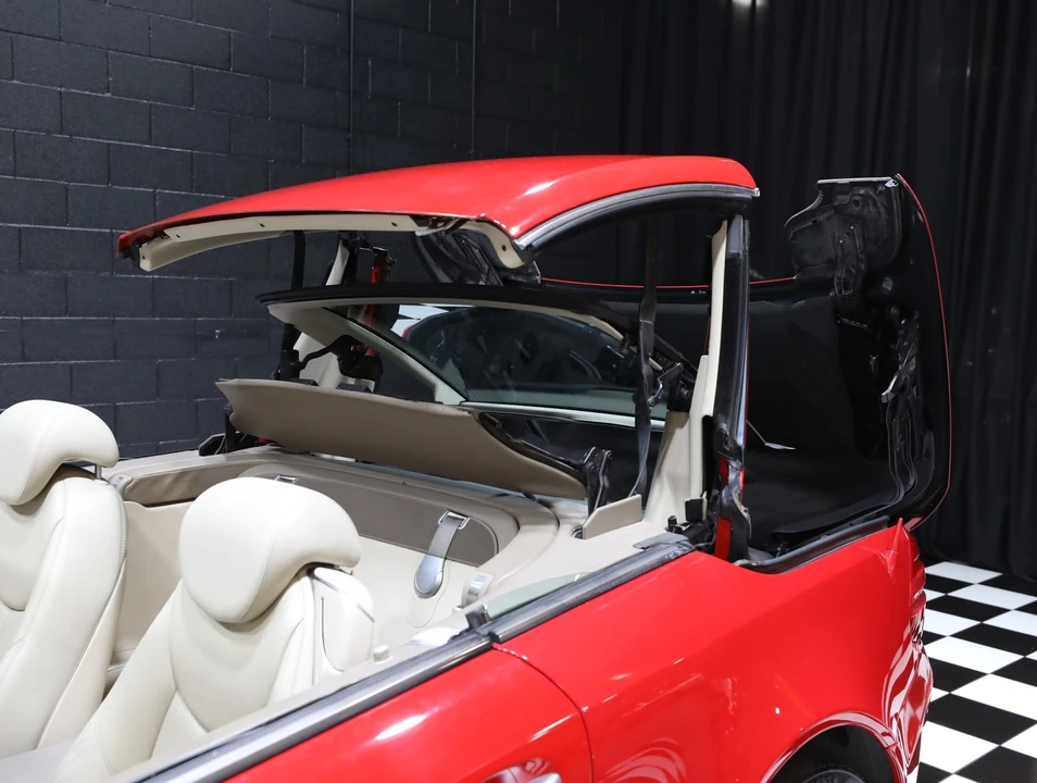 2003 Mercedes-Benz R230 SL-Class - Image 10 of 31