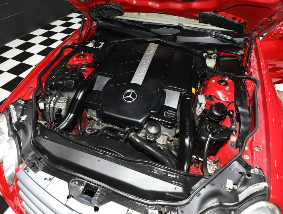 2003 Mercedes-Benz R230 SL-Class - Image 2 of 31