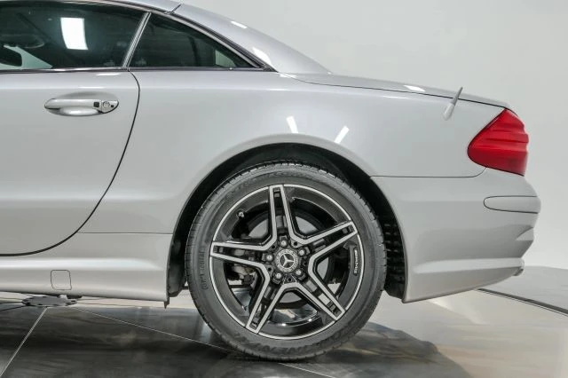 2003 Mercedes-Benz R230 SL-Class - Image 23 of 31
