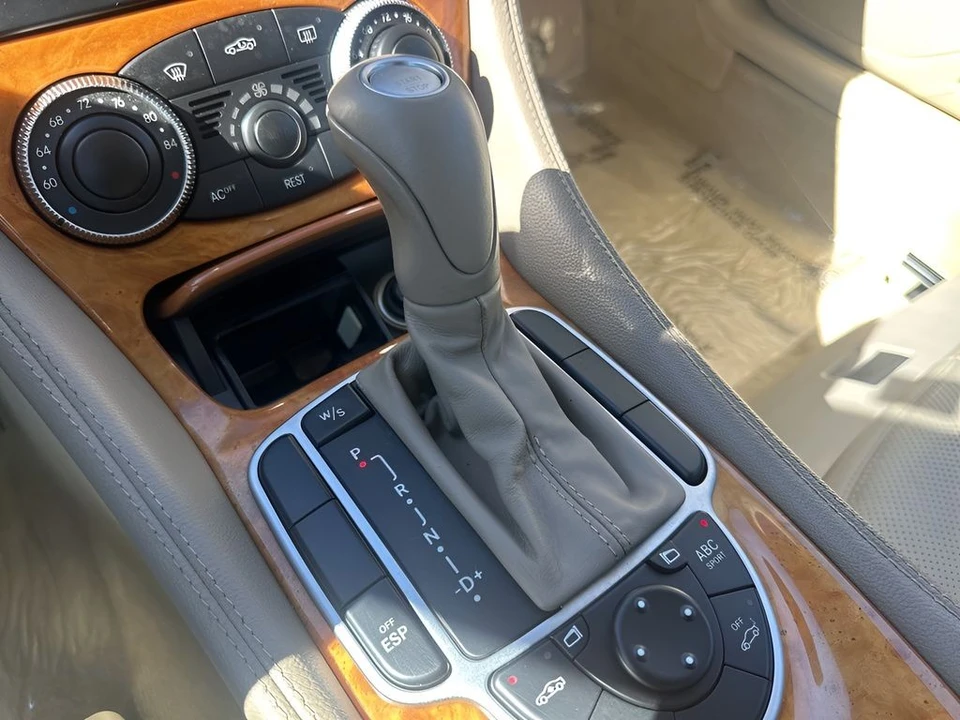 2003 Mercedes-Benz R230 SL-Class - Image 16 of 29