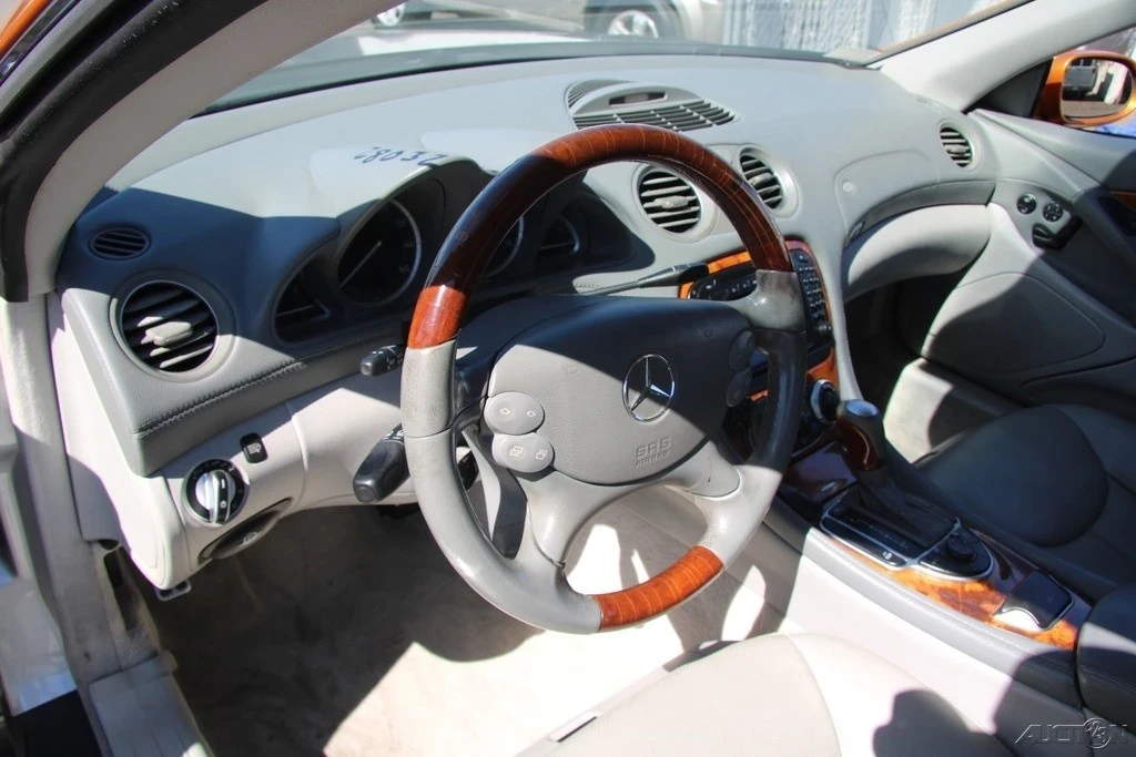 2003 Mercedes-Benz R230 SL-Class - Image 13 of 21
