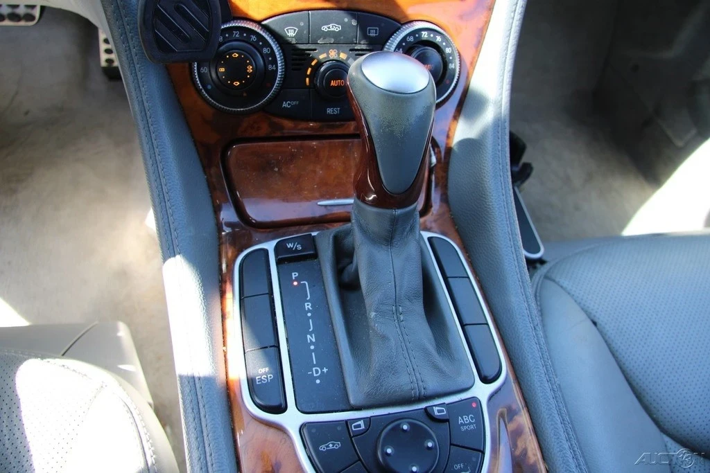 2003 Mercedes-Benz R230 SL-Class - Image 17 of 21