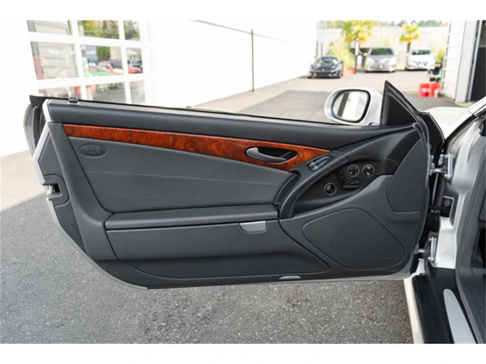 2003 Mercedes-Benz R230 SL-Class - Image 11 of 12