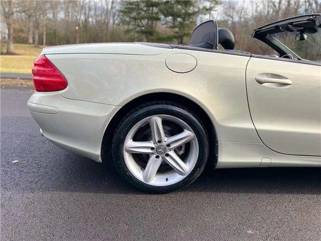 2003 Mercedes-Benz R230 SL-Class - Image 11 of 21