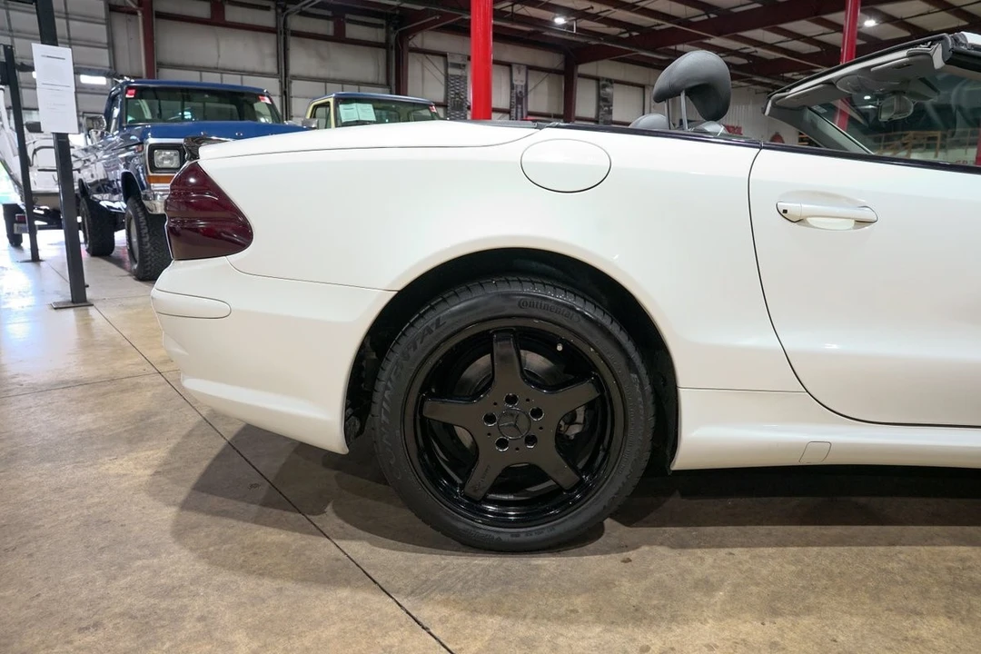 2003 Mercedes-Benz R230 SL-Class - Image 9 of 31