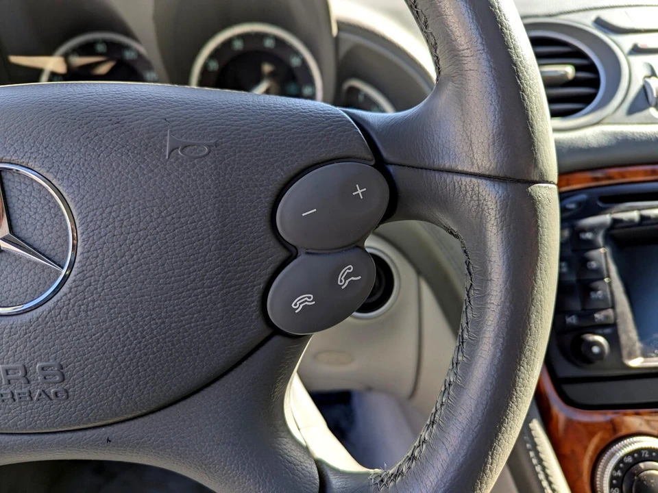 2003 Mercedes-Benz R230 SL-Class - Image 18 of 21