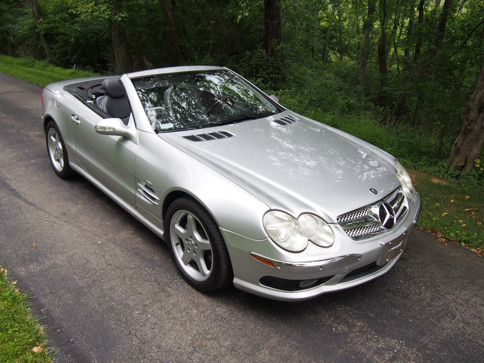 2003 Mercedes-Benz R230 SL-Class - Image 2 of 31