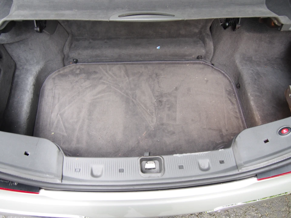 2003 Mercedes-Benz R230 SL-Class - Image 28 of 31