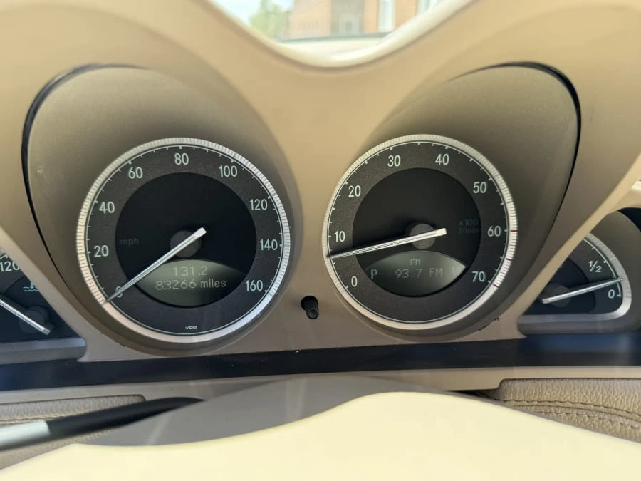 2003 Mercedes-Benz R230 SL-Class - Image 10 of 12