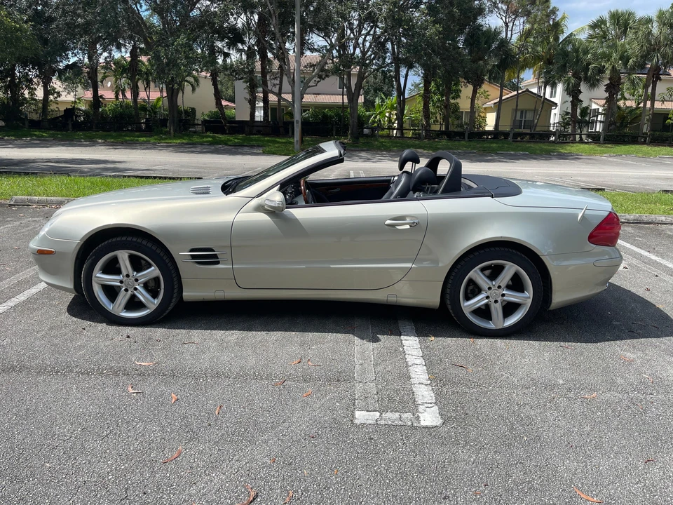 2003 Mercedes-Benz R230 SL-Class - Image 8 of 31