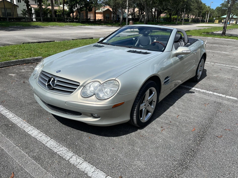 2003 Mercedes-Benz R230 SL-Class - Image 6 of 31