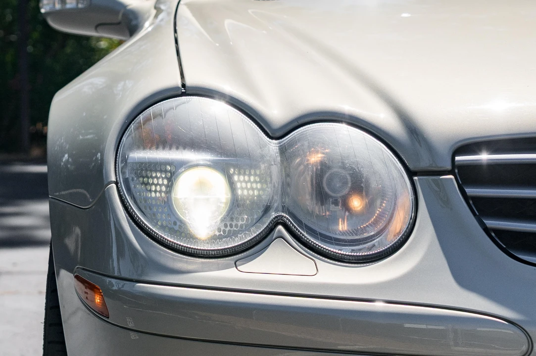 2003 Mercedes-Benz R230 SL-Class - Image 12 of 31