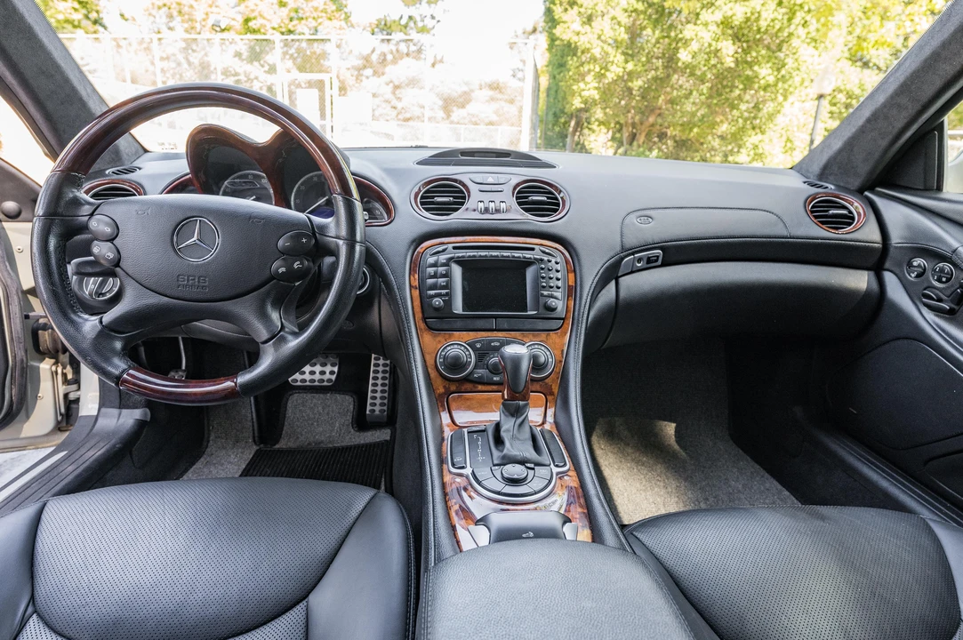 2003 Mercedes-Benz R230 SL-Class - Image 29 of 31