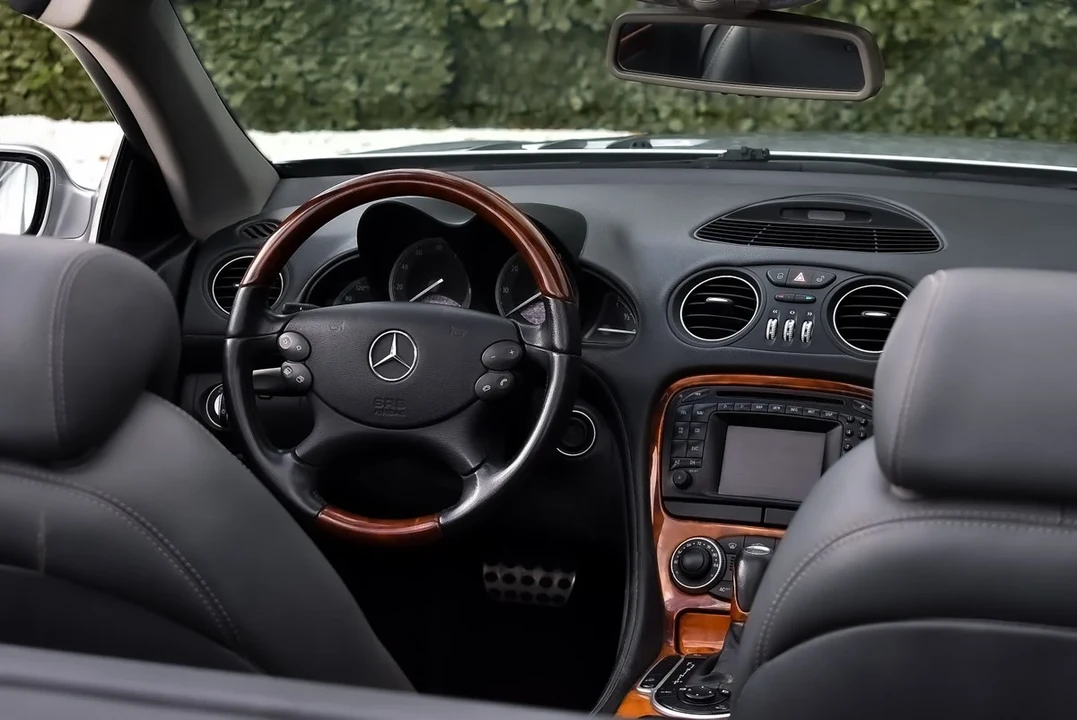 2026 Mercedes-Benz SL-Class - Image 20 of 30