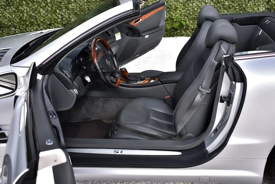2026 Mercedes-Benz SL-Class - Image 22 of 30