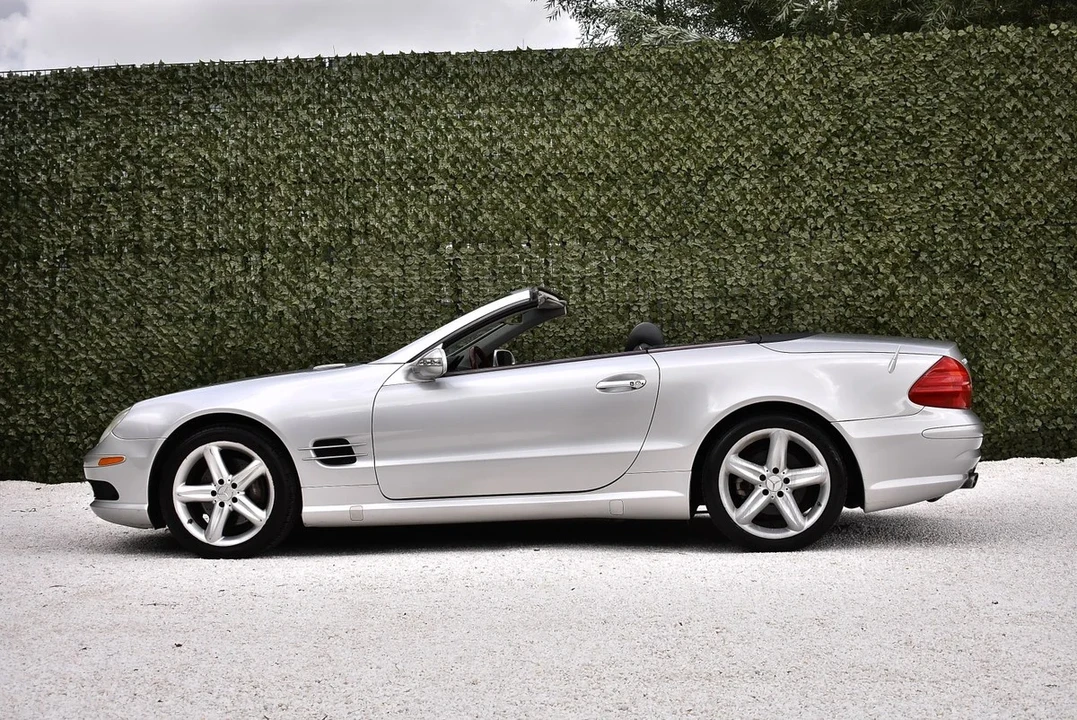 2026 Mercedes-Benz SL-Class - Image 15 of 30