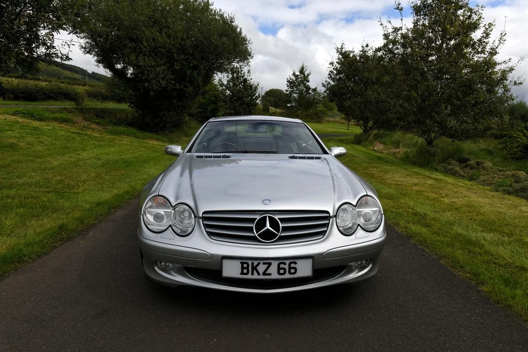 2003 Mercedes-Benz R230 SL-Class - Image 5 of 31