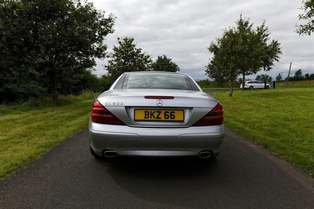 2003 Mercedes-Benz R230 SL-Class - Image 9 of 31