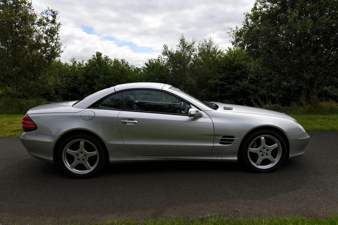 2003 Mercedes-Benz R230 SL-Class - Image 2 of 31