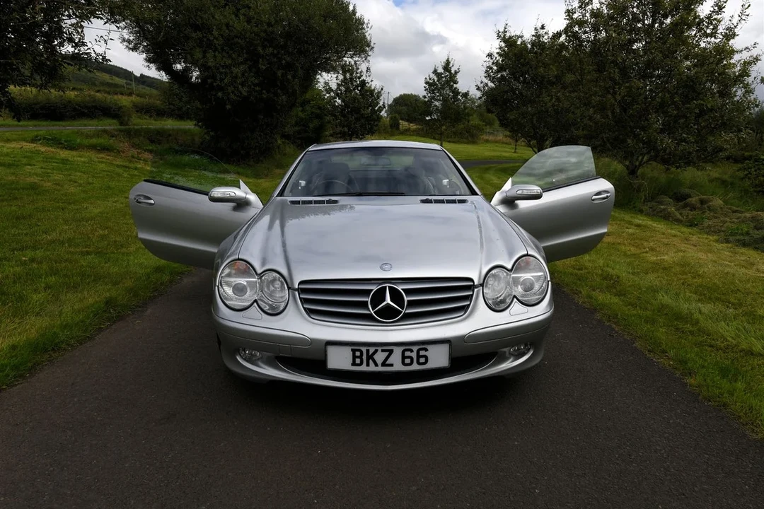2003 Mercedes-Benz R230 SL-Class - Image 13 of 31