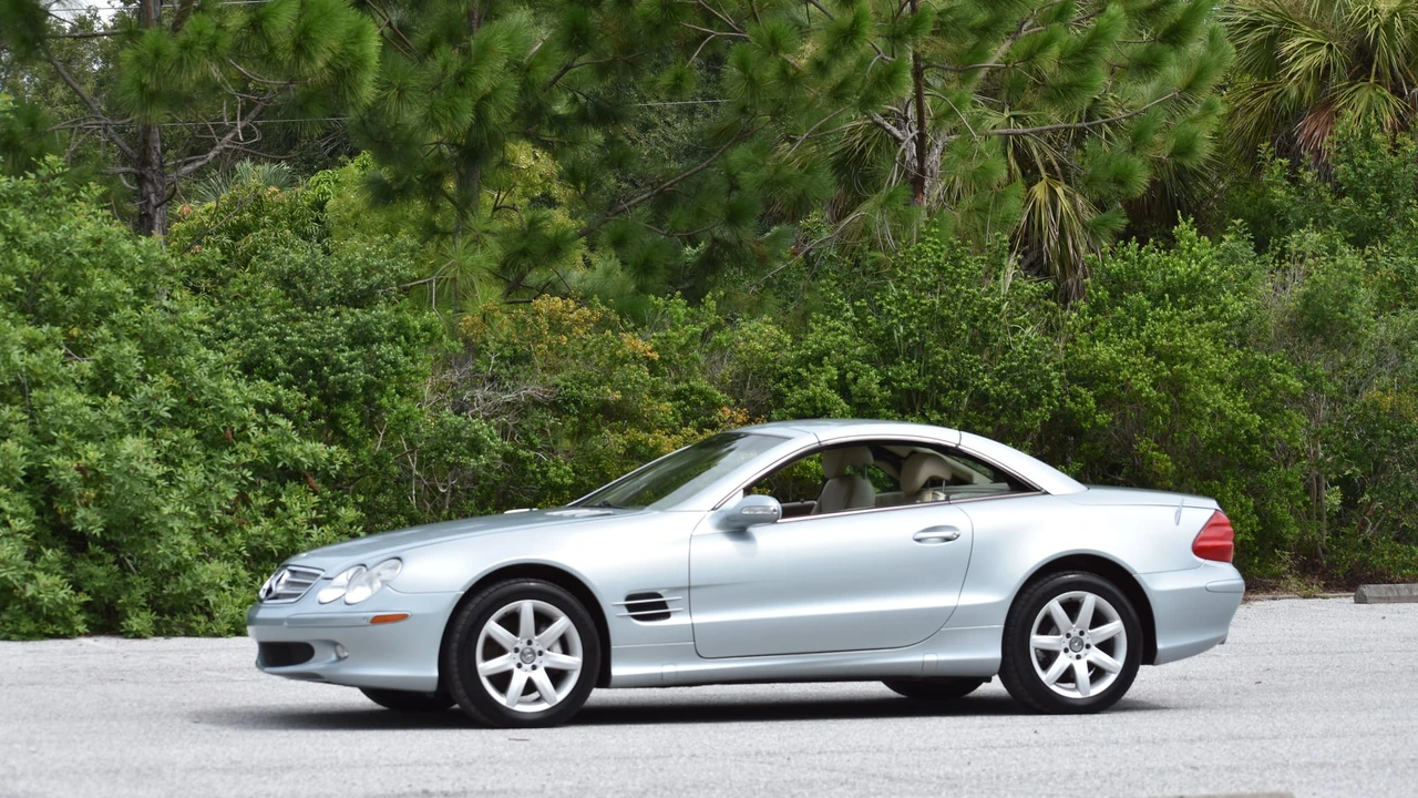 2003 Mercedes-Benz R230 SL-Class - Image 23 of 31