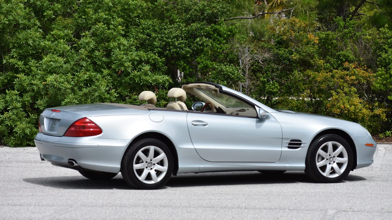 2003 Mercedes-Benz R230 SL-Class - Image 14 of 31