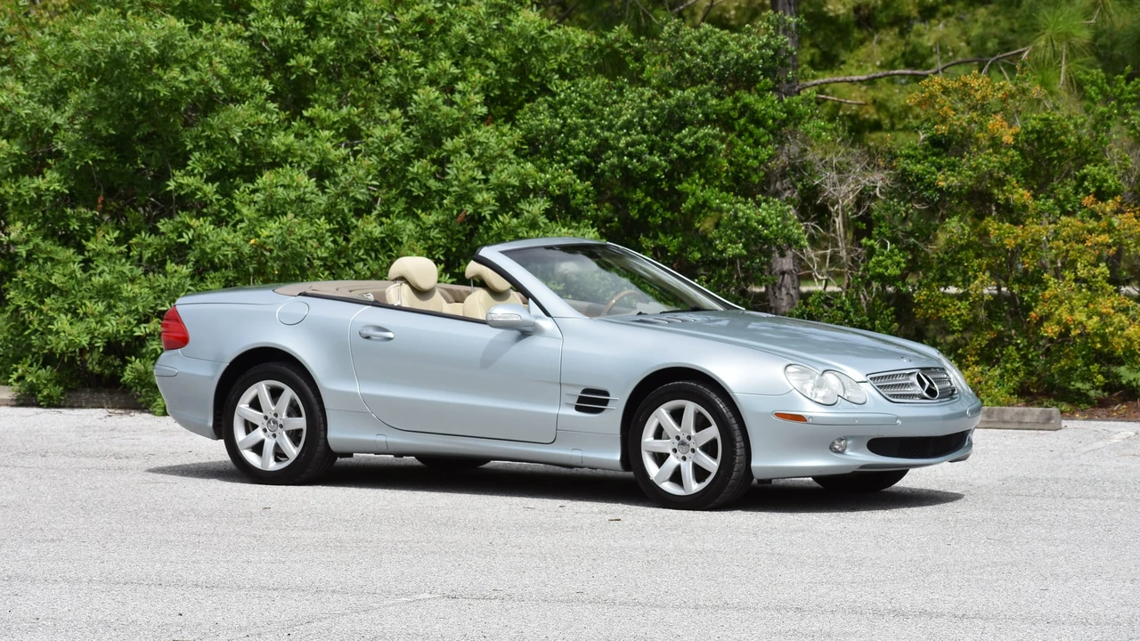 2003 Mercedes-Benz R230 SL-Class - Image 6 of 31