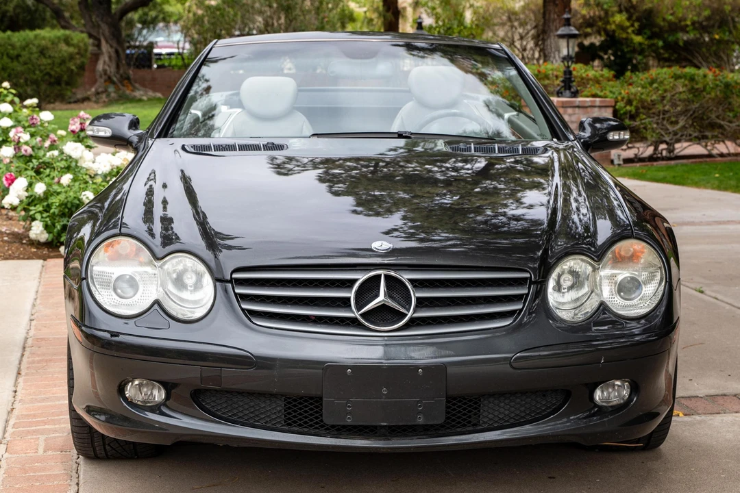2003 Mercedes-Benz R230 SL-Class - Image 2 of 31