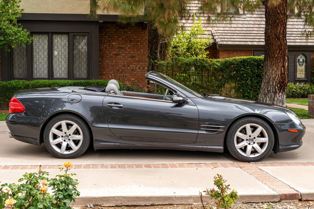 2003 Mercedes-Benz R230 SL-Class - Image 3 of 31