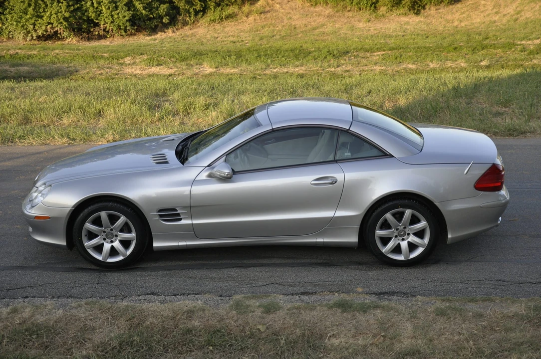 2003 Mercedes-Benz R230 SL-Class - Image 14 of 31
