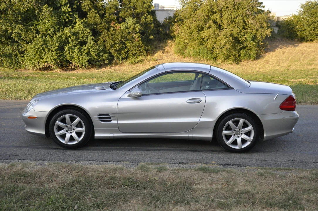 2003 Mercedes-Benz R230 SL-Class - Image 13 of 31