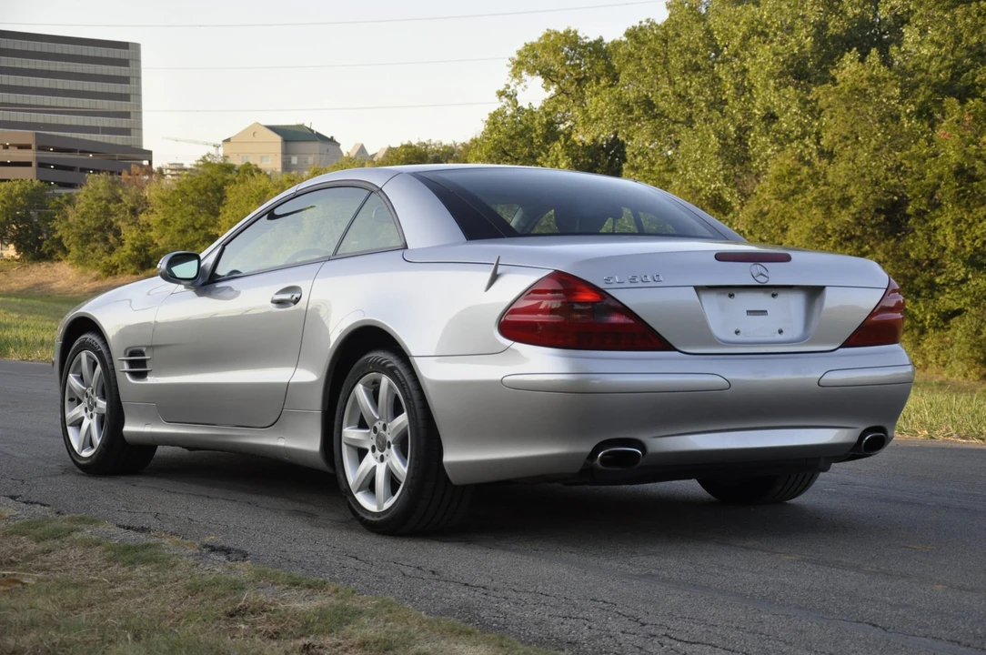 2003 Mercedes-Benz R230 SL-Class - Image 16 of 31