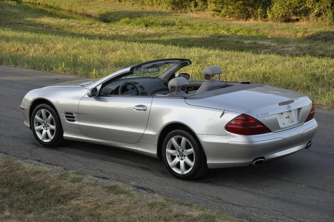 2003 Mercedes-Benz R230 SL-Class - Image 5 of 31