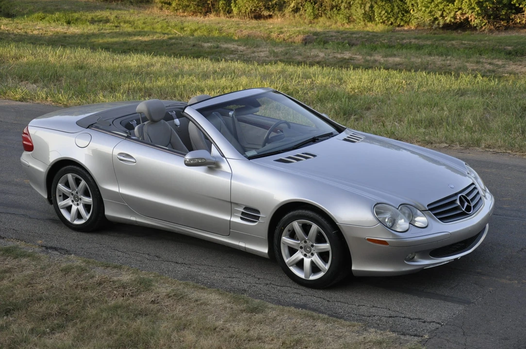 2003 Mercedes-Benz R230 SL-Class - Image 10 of 31