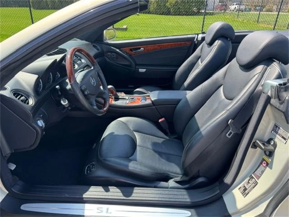 2003 Mercedes-Benz R230 SL-Class - Image 21 of 30