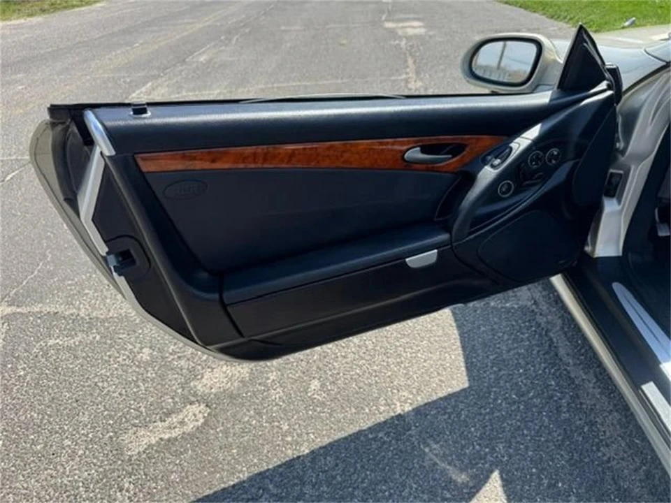 2003 Mercedes-Benz R230 SL-Class - Image 22 of 30