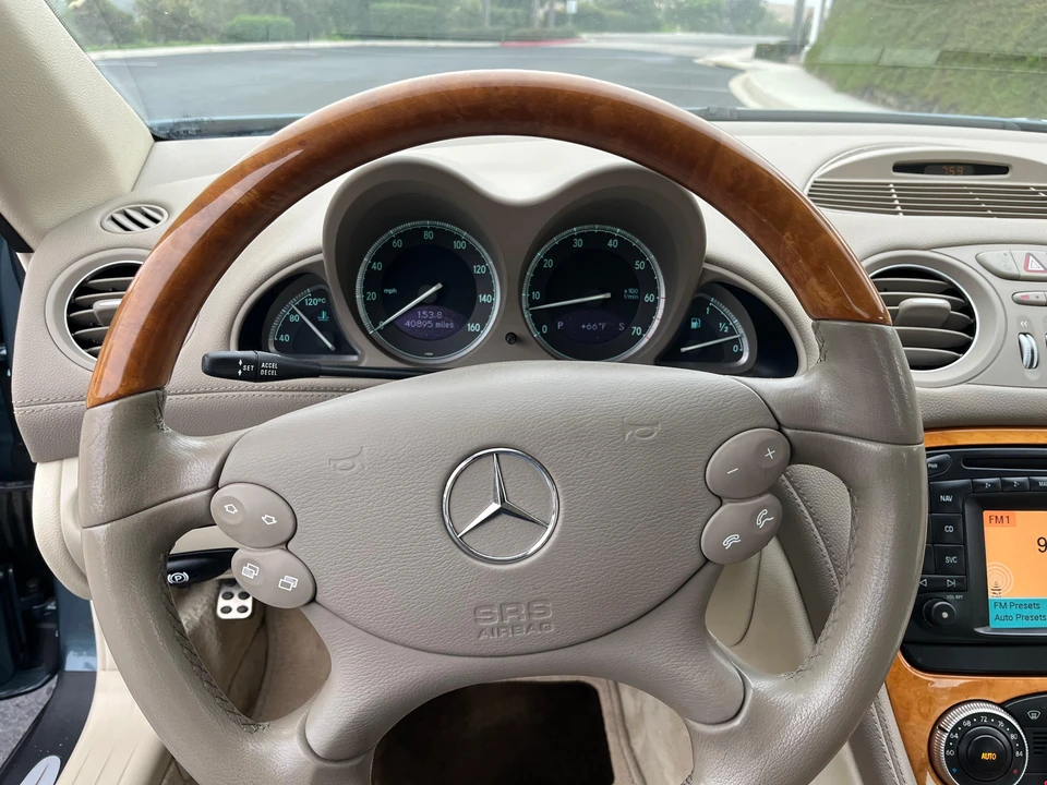 2003 Mercedes-Benz R230 SL-Class - Image 30 of 31