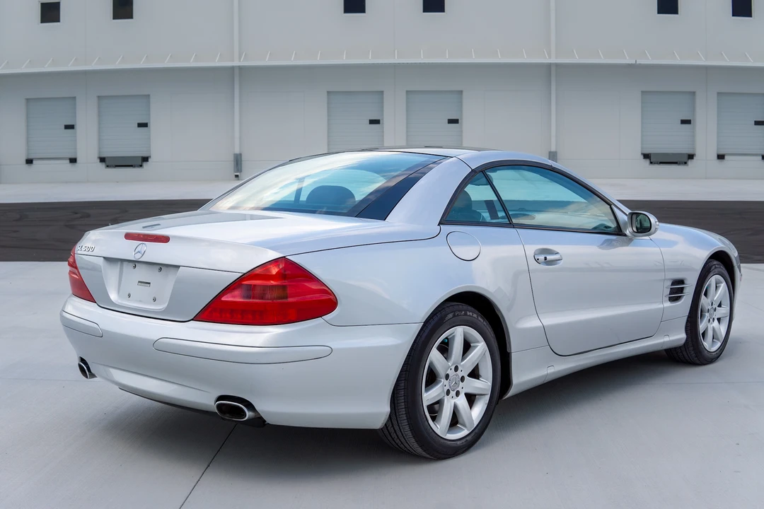 2003 Mercedes-Benz R230 SL-Class - Image 8 of 31