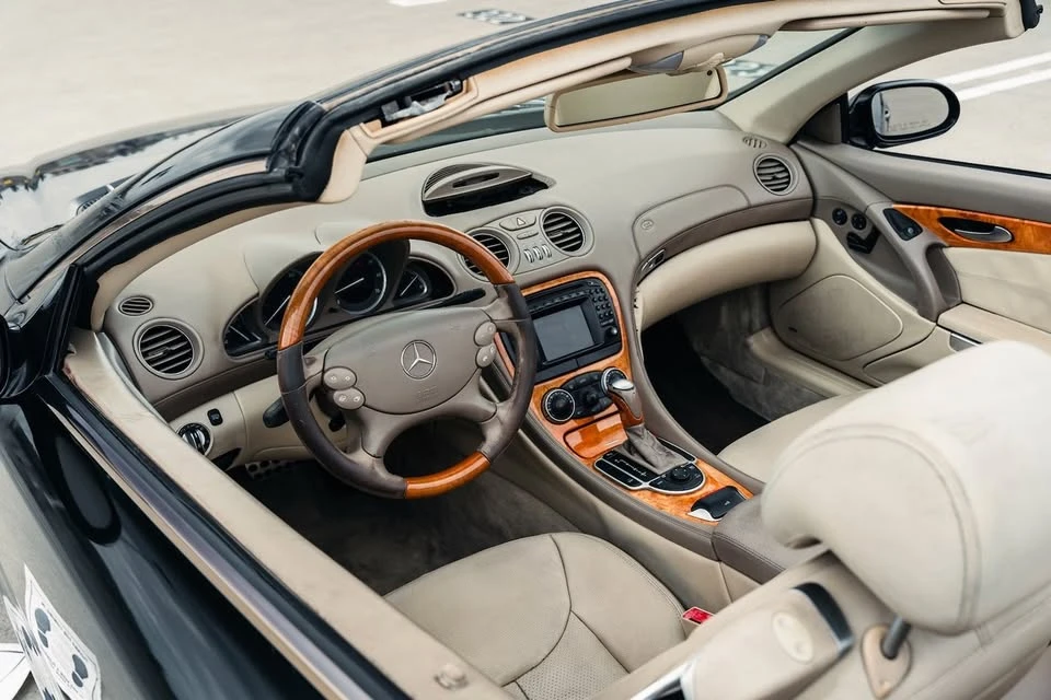 2003 Mercedes-Benz R230 SL-Class - Image 6 of 15