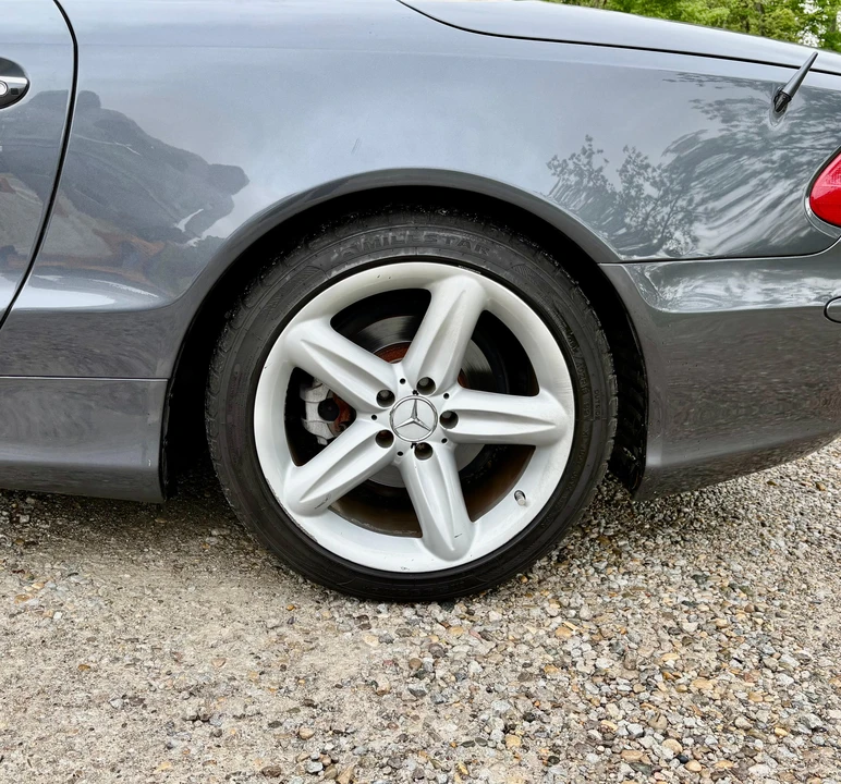 2003 Mercedes-Benz R230 SL-Class - Image 26 of 31