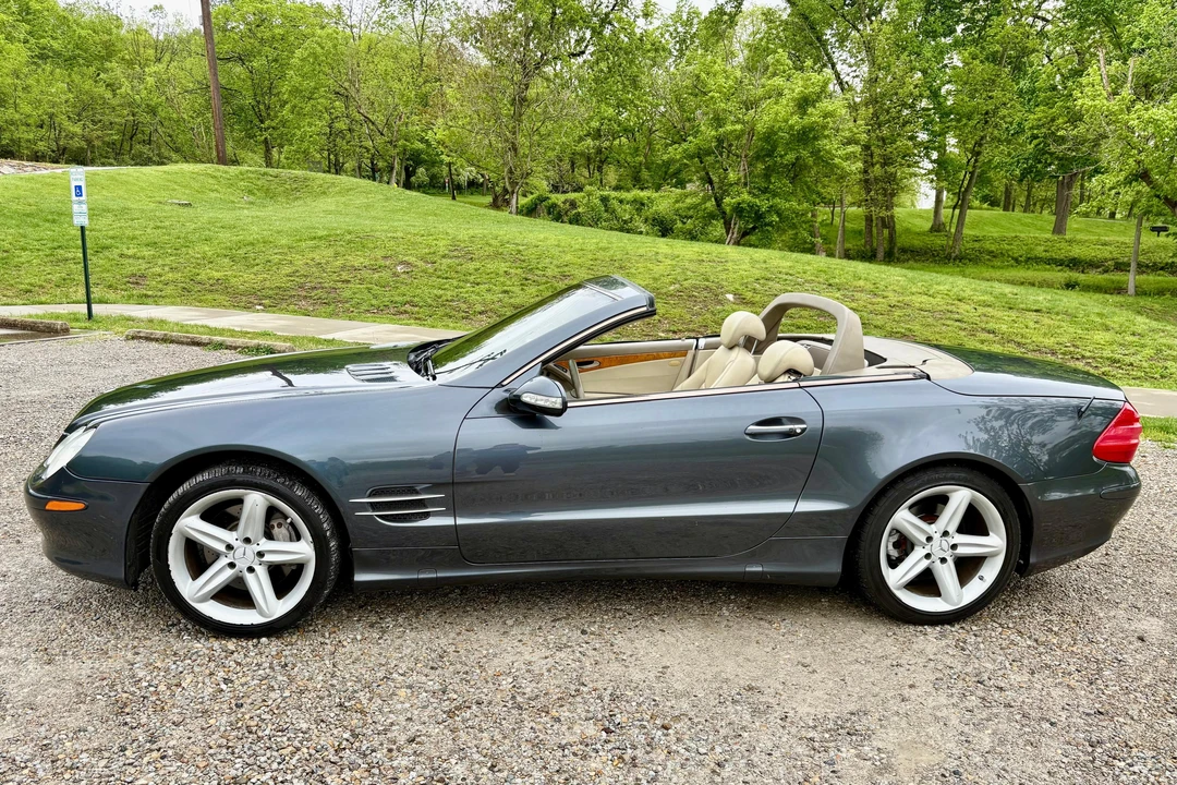 2003 Mercedes-Benz R230 SL-Class - Image 3 of 31