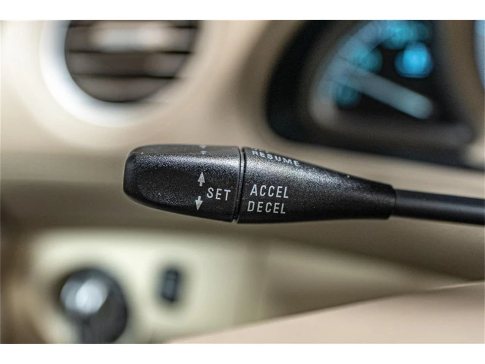 2003 Mercedes-Benz R230 SL-Class - Image 23 of 31