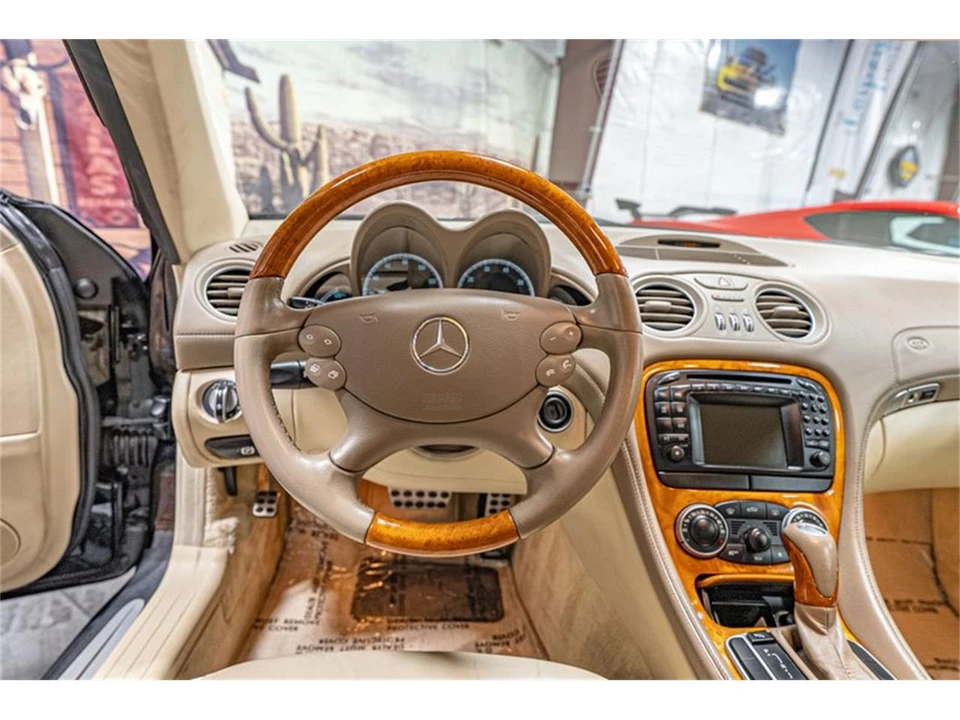 2003 Mercedes-Benz R230 SL-Class - Image 19 of 31
