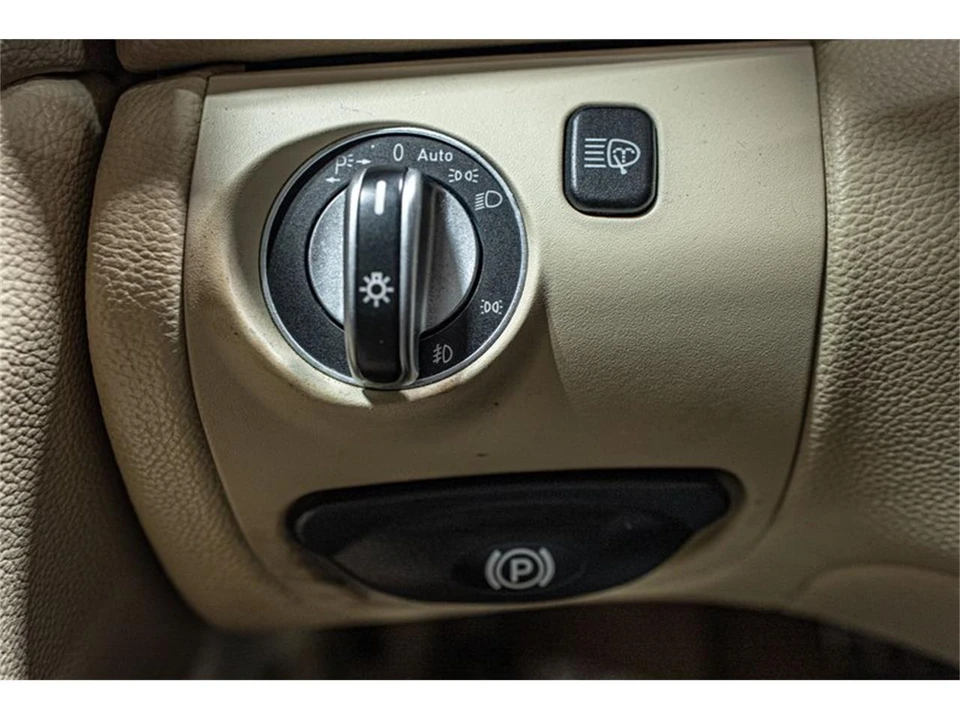 2003 Mercedes-Benz R230 SL-Class - Image 22 of 31