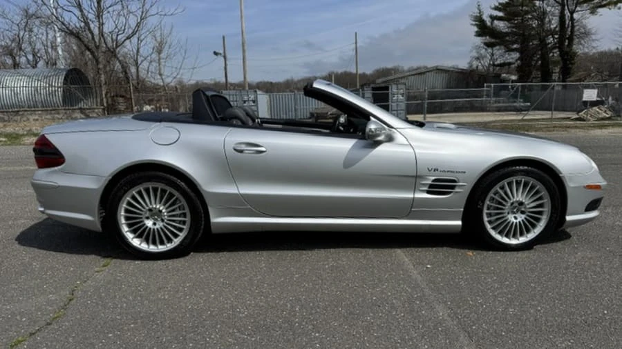 2003 Mercedes-Benz R230 SL 55 & SL 63 & SL 65 AMG - Image 2 of 31