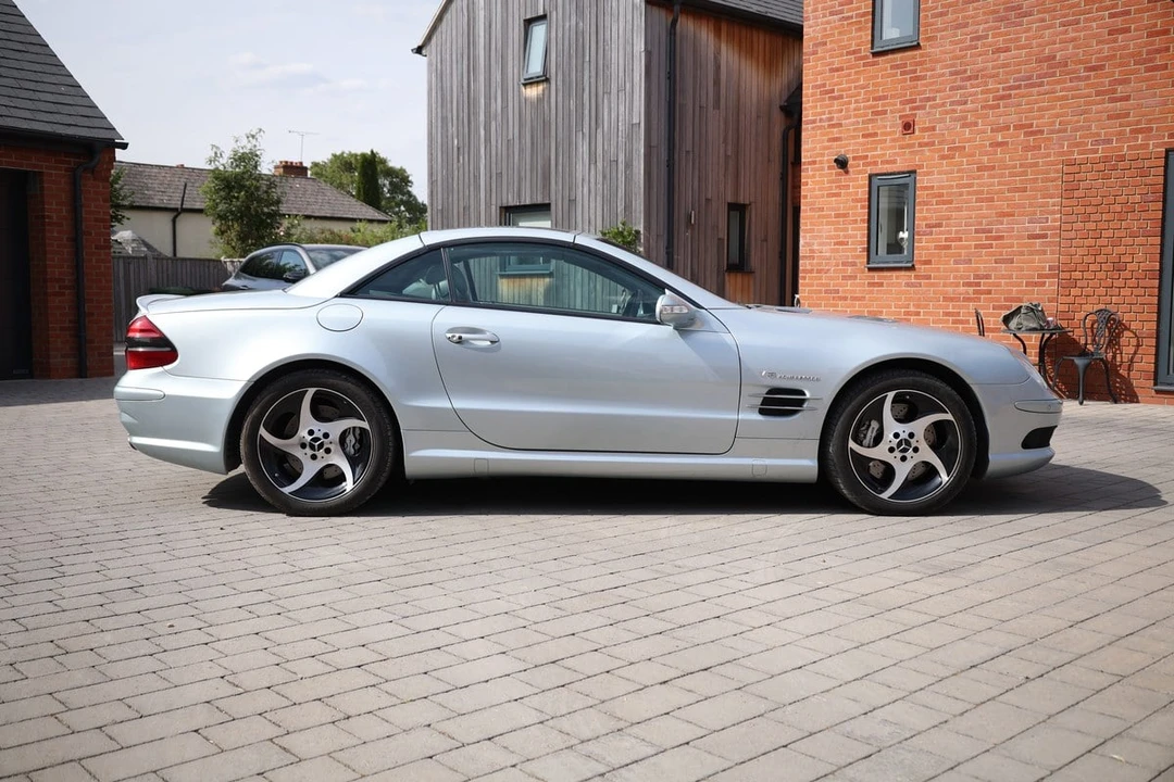 2003 Mercedes-Benz R230 SL 55 & SL 63 & SL 65 AMG - Image 8 of 30